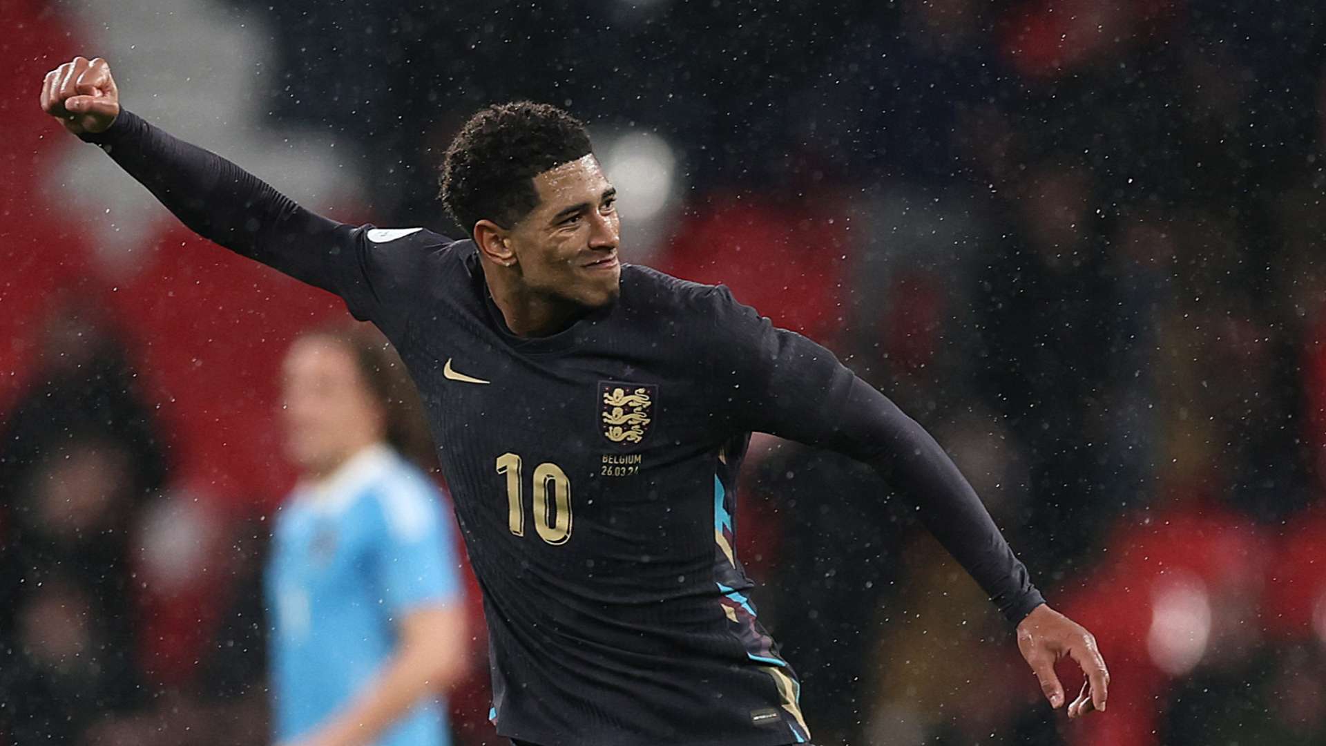 同样让人铭 同样让人铭