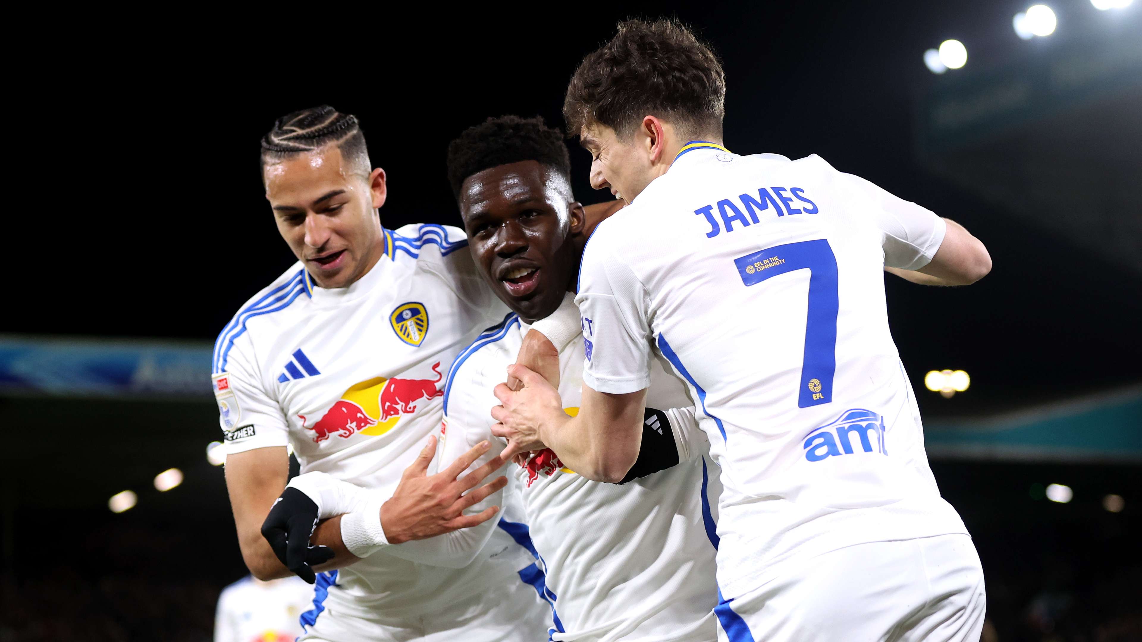 其行为常常 其行为常常