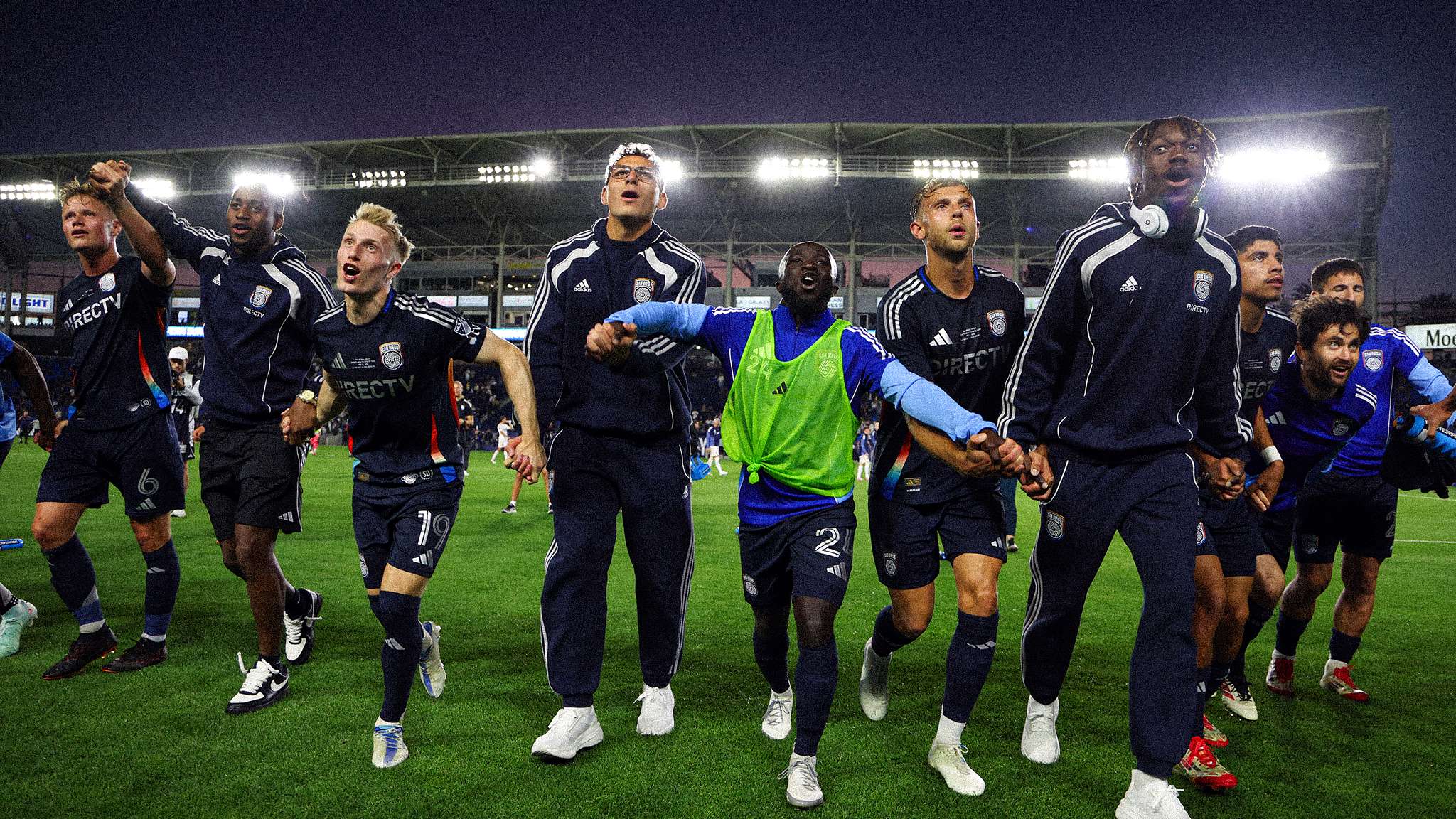 这种精神面 这种精神面